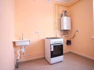 В Якутии в поселке Нижний Бестях вручили ключи от квартир детям-сиротам