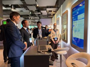 Глава Якутии принял участие в работе Международной конференции «Путешествие в мир искусственного интеллекта»