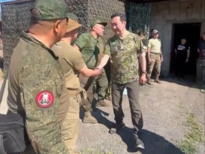 Айсен Николаев встретился с военнослужащими из Якутии в ДНР