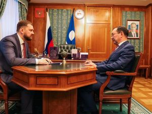Айсен Николаев и глава ФАДН обсудили реализацию госнацполитики в Якутии