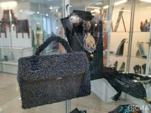 Изделия 100 мастериц из семи регионов России представлены на выставке «Бисер Севера» в Якутске