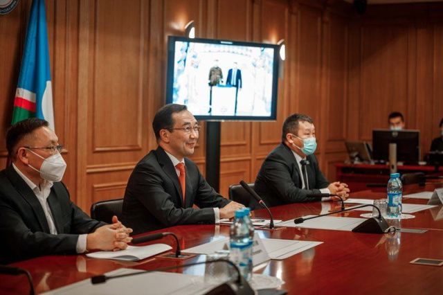 Айсен Николаев поздравил олекминчан с вводом станции водоснабжения