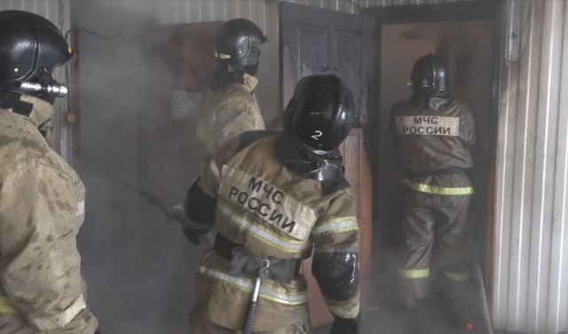 Пожар на ул.Дзержинского Якутска