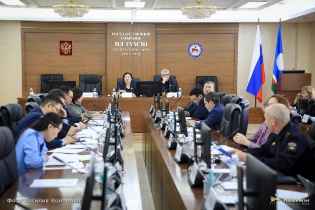 Кирилл Соболев предложил привлечь известных спортсменов к профилактике наркомании и алкоголизма среди молодежи