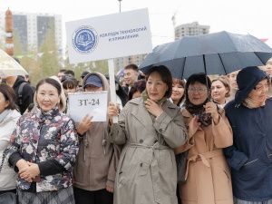 Евгений Григорьев поздравил студентов Арктического агротехнологического университета