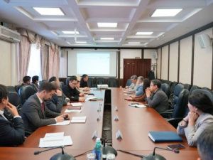 Борьба с камышами и сухостоем на городских озёрах Якутска: масштабный субботник и системный подход к решению проблемы
