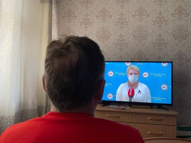 Банкета не будет, вакцинация — каждый день. О новых изменениях режима в Якутии
