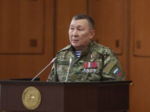 В Якутске состоялось чествование Героев России Филиппа Евсеева и Алексея Неустроева