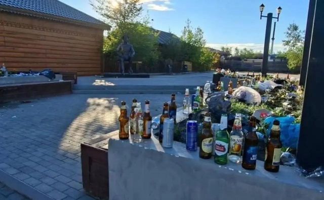  Дебоширам из Старого города - метлу в руки!