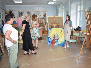 Диптих о дружбе Якутии и Татарстана создала художница Мира Аргунова