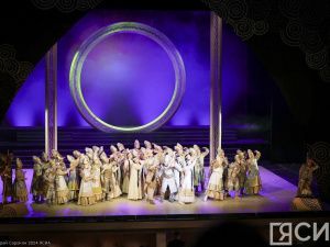 С оглушительным успехом состоялась премьера оперы-олонхо «Ньургун Боотур» в Астане