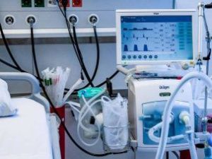 Якутия закупает 26 аппаратов ИВЛ на бюджетные и благотворительные средства