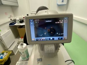 Врачи в Якутии помогли застрявшей на дороге многодетной семье