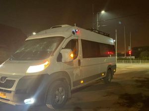 В Якутске девятилетнего мальчика госпитализировали в реанимацию после наезда микроавтобуса UPD