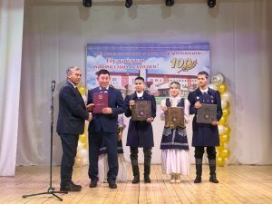 В Хангаласском районе отметили 100-летие II Мальджагарской школы