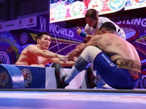 В Бишкеке торжественно открыт VI чемпионат мира по мас-рестлингу