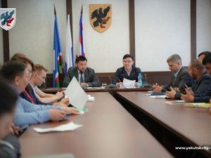 Евгений Григорьев провел заседание штаба по озеленению Якутска