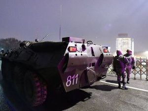 Что происходит в Казахстане. В Алма-Ате началась интенсивная перестрелка между военными и вооруженными людьми