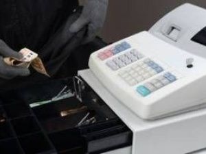 В Якутске сотрудник обворовал магазин на 540 000 рублей