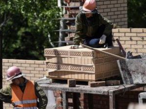 Власти Якутии планируют построить около 100 домов по пилотному проекту развития ИЖС