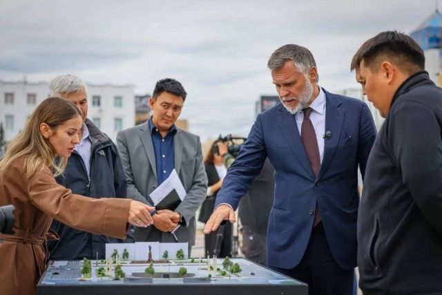 Кирилл Бычков проверил ход реализации мастер-плана Якутской агломерации