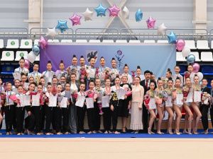 В Якутске завершились первенство и чемпионат республики по художественной гимнастике