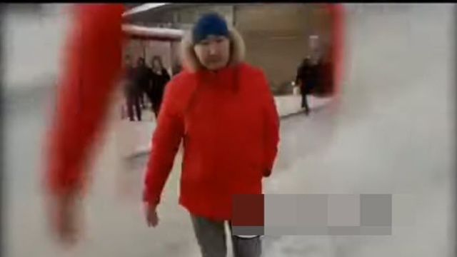 Герой скандального видео в автобусе оштрафован за мелкое хулиганство