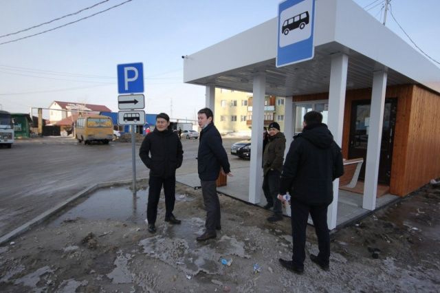 В Якутске дополнительно установят 17 новых муниципальных теплых автобусных остановок