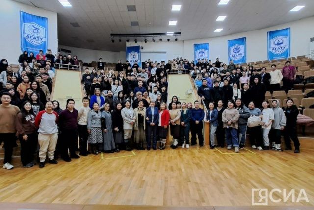 В Якутске прошла встреча студентов АГАТУ с доверенным лицом Владимира Путина Мариной Бахилиной