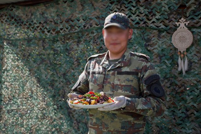 Отдел специального назначения УФСИН «Белый медведь» поделился рецептом оленины по-таежному