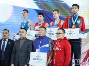Четыре боксёра из Якутии стали победителями первого всероссийского турнира памяти Артура Пахомова