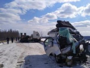 Состояние четырех пострадавших в ДТП в Якутии остается тяжелым