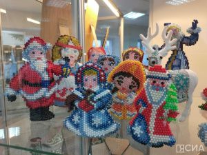 Изделия 100 мастериц из семи регионов России представлены на выставке «Бисер Севера» в Якутске