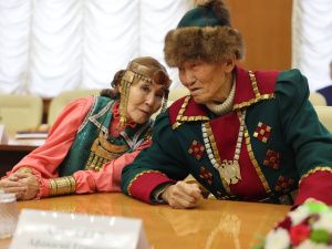 В Якутии хранителям традиционной культуры вручены стипендии главы республики
