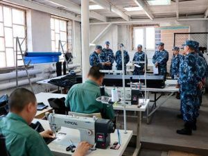 Сотрудники производственной службы обменялись знаниями и практическим опытом на базе исправительных колоний № 1 и № 6