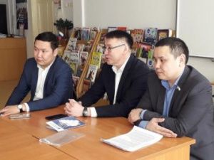 Депутаты Якутской городской Думы провели открытый урок по местному самоуправлению