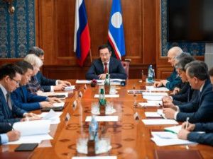 Айсен Николаев: Люди не должны оставаться один на один с бедой