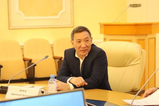 Афанасия Ноева представили коллективу министерства культуры республики