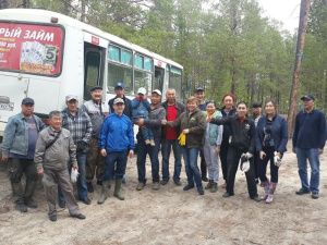 Не работа секты, а священный обряд. Дандар-лама прояснил ситуацию с флажками на Табагинском мысе