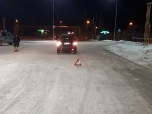 В Якутске автомобиль сбил женщину на территории АЗС