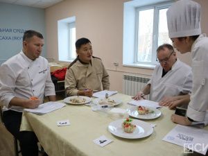 Конкурс среди студентов-поваров прошел на фестивале «Вкус Якутии»