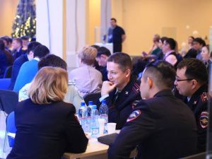 Представители силовых структур сыграли в «Что? Где? Когда?» 