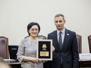 Сардана Авксентьева утвердила новый состав Координационного совета по предпринимательству