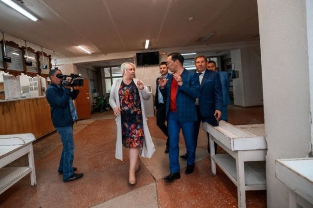 Прямой эфир с министром здравоохранения Еленой Борисовой: основные темы