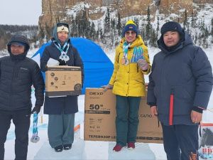 В Якутии прошёл первый республиканский ледовый забег «Ленские столбы»