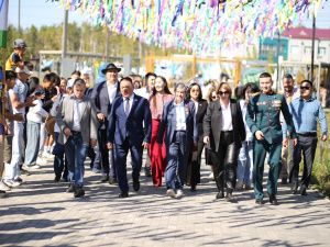 В Нюрбе состоялось официальное открытие II Республиканского молодежного фестиваля «Түмэр түгэн»