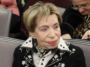 В возрасте 102 лет умерла вдова поэта Андрея Вознесенского