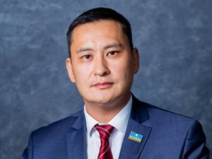 Тимур Ханды назначен министром  предпринимательства, торговли и туризма  Якутии