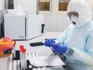 В Якутске семь человек с коронавирусом находятся в крайне тяжелом состоянии