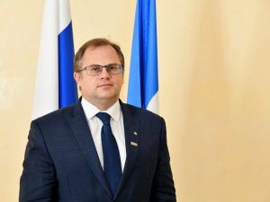 Замминистра образования и науки Якутии ответит на вопросы якутян в прямом эфире радио